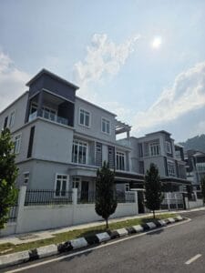 Freehold 3 storey bungalow with private lift and swimming pool at TTDI Heights