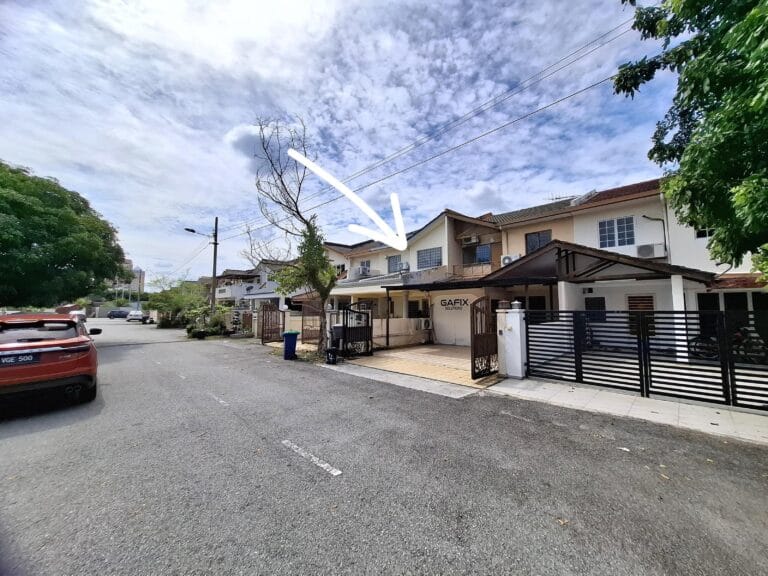 2 storey terrace house for sale in Bandar Sunway near Sunway Pyramid