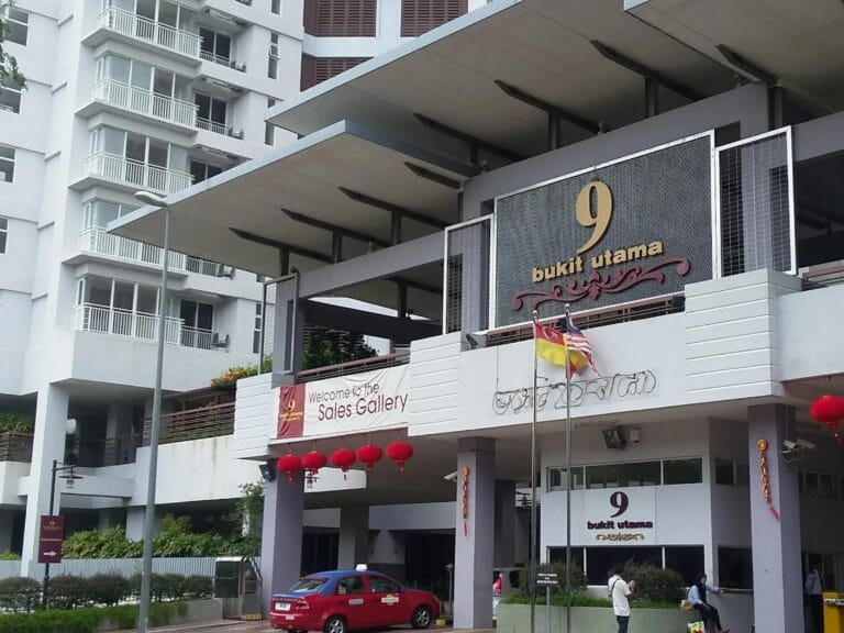 9 Bukit Utama fully furnished condominium for sale in Bandar Utama