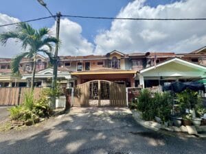 2 storey terrace house for sale in Damansara Emas Kota Damansara facing open area