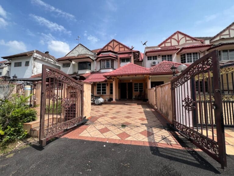 Freehold 2 storey terrace house for sale in USJ 11 Subang Jaya with 3 bedrooms