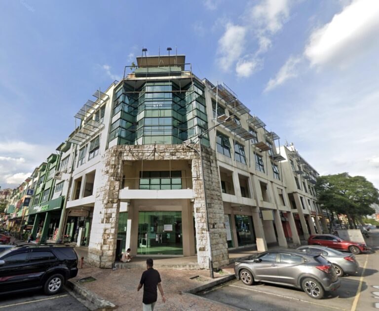 Corner commercial shop lot for rent at Sunway Mentari Bandar Sunway