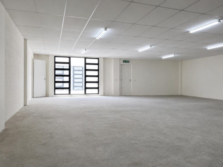3 storey semi-D factory for rent in UEP Subang Jaya with 11038 sqft built-up