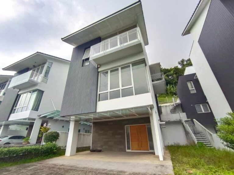 Luxury 3 storey bungalow villa for rent at Sunway Rymba Hills Sunway Damansara with private lift