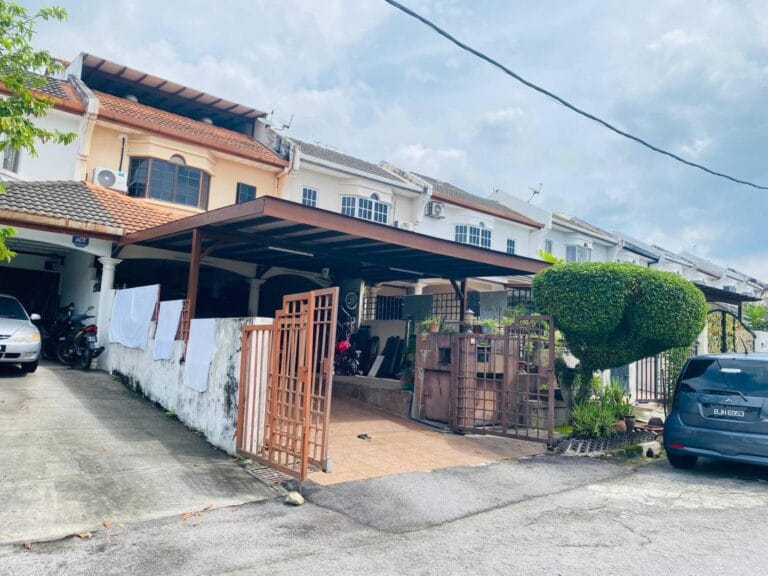 renovated double storey terrace house for sale in TTDI Kuala Lumpur