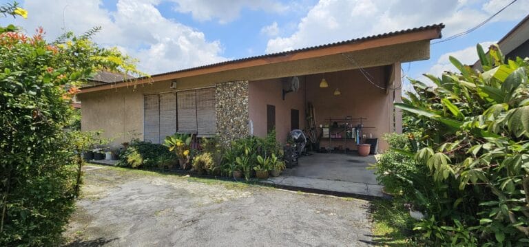 single storey freehold bungalow for sale in SS1 Petaling Jaya