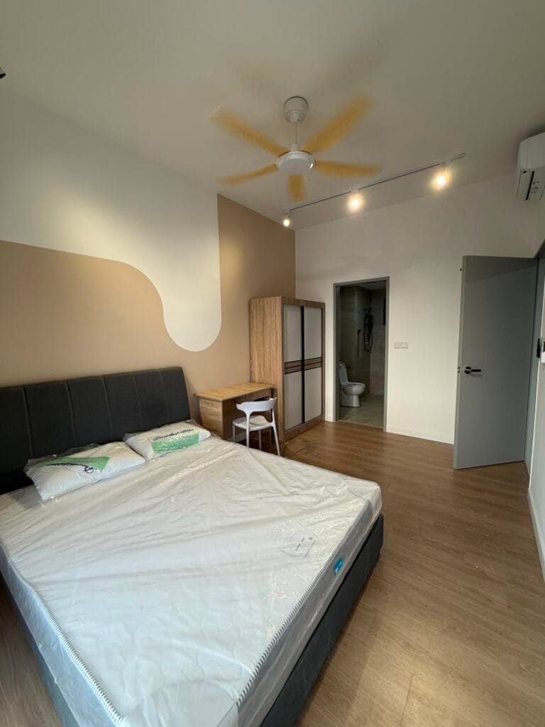 fully furnished master room for rent at Skyline KL Pudu
