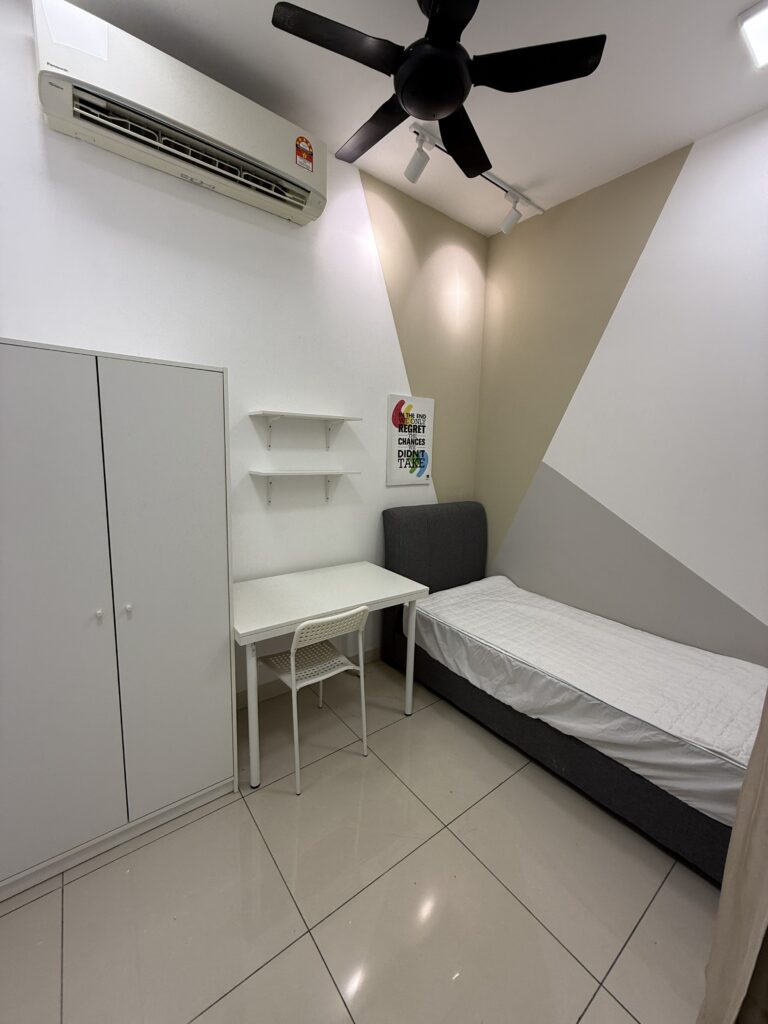Fully furnished single room for rent at Continew Residence Cheras near MRT Cochrane