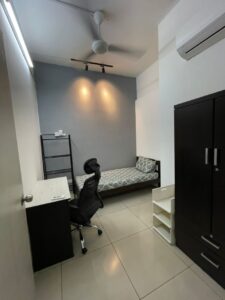 Big fully furnished single room at Impian Meridian USJ 1