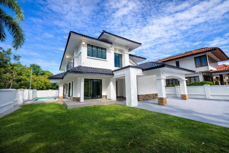 Newly refurbished corner bungalow with private pool in Ara Damansara