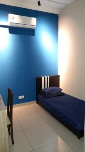 Fully furnished single room with aircond at Impian Meridian USJ 1
